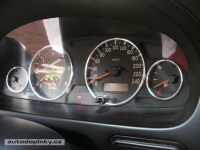 EVO RINGS r�me�ky kolem palubn�ch p��stroj� z le�t�n�ho hlin�ku Rover 45/MG ZS� ( po�et d�l� v sad� 4 )